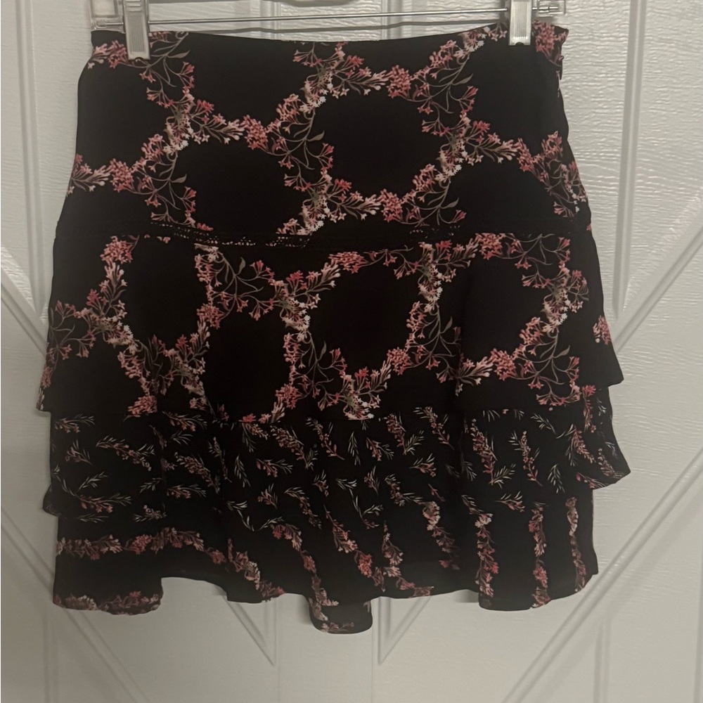 White House Black Market Black and Pink Mini Skirt